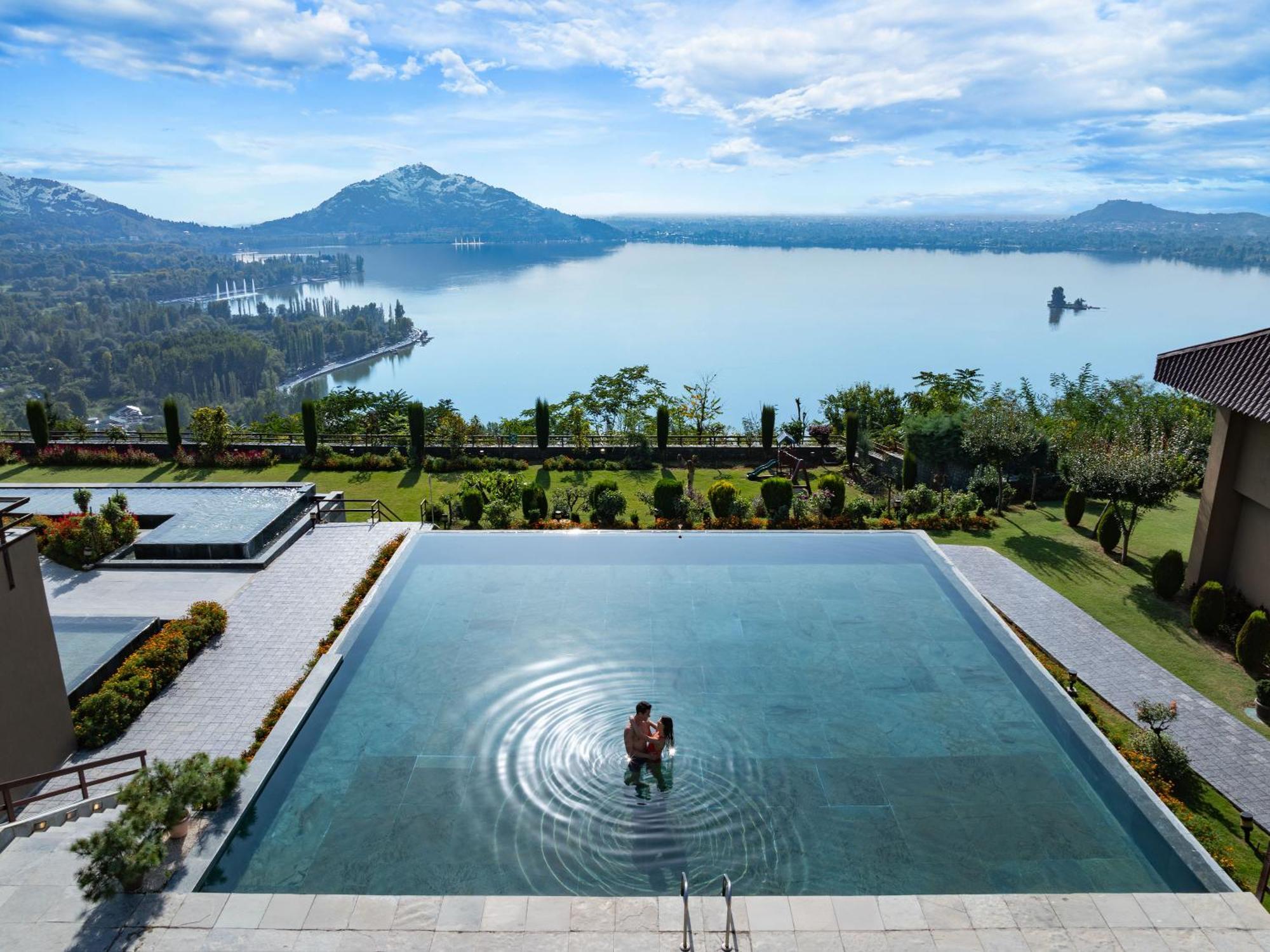 Taj Dal View Srinagar Hotel Kültér fotó