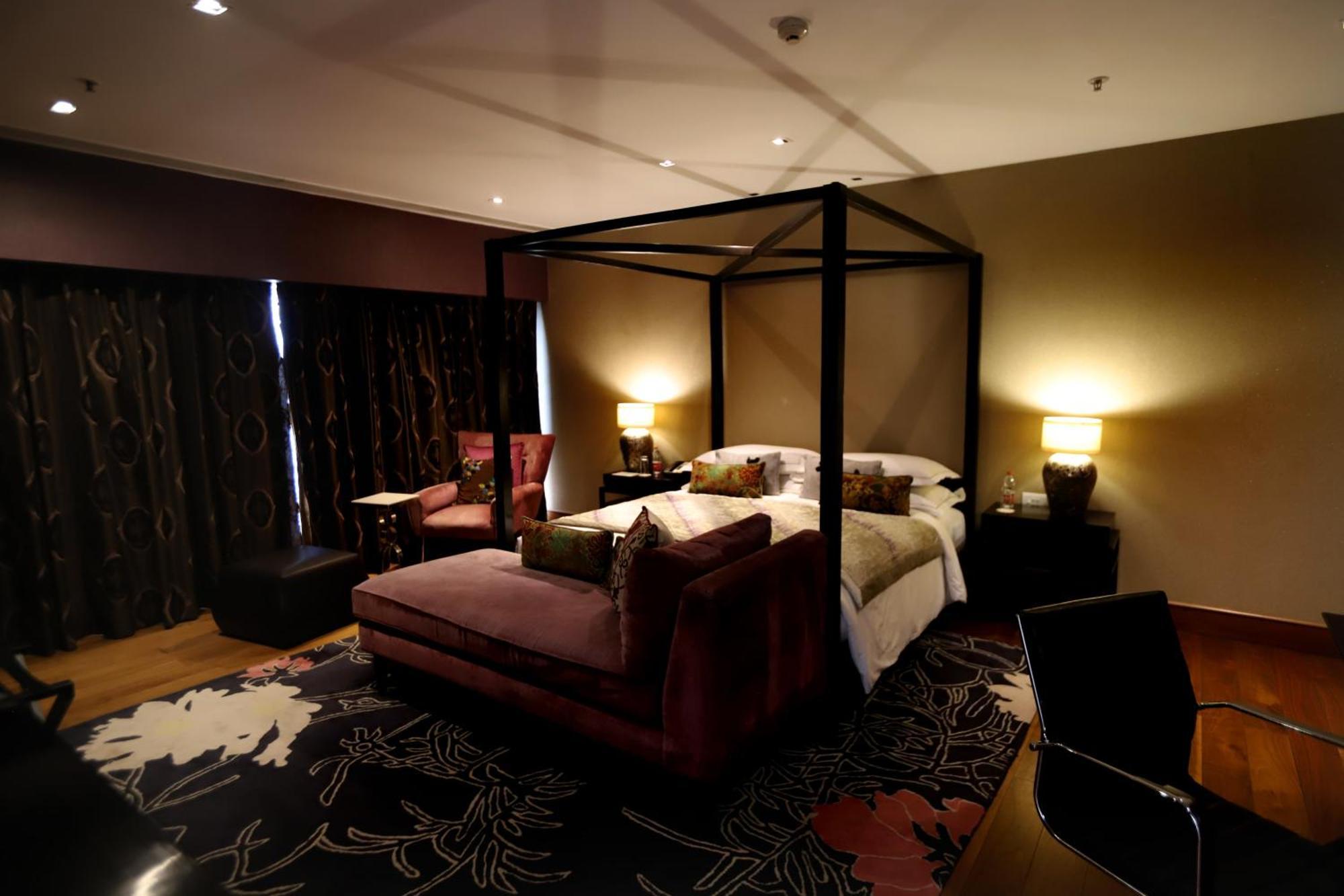 Taj Dal View Srinagar Hotel Kültér fotó